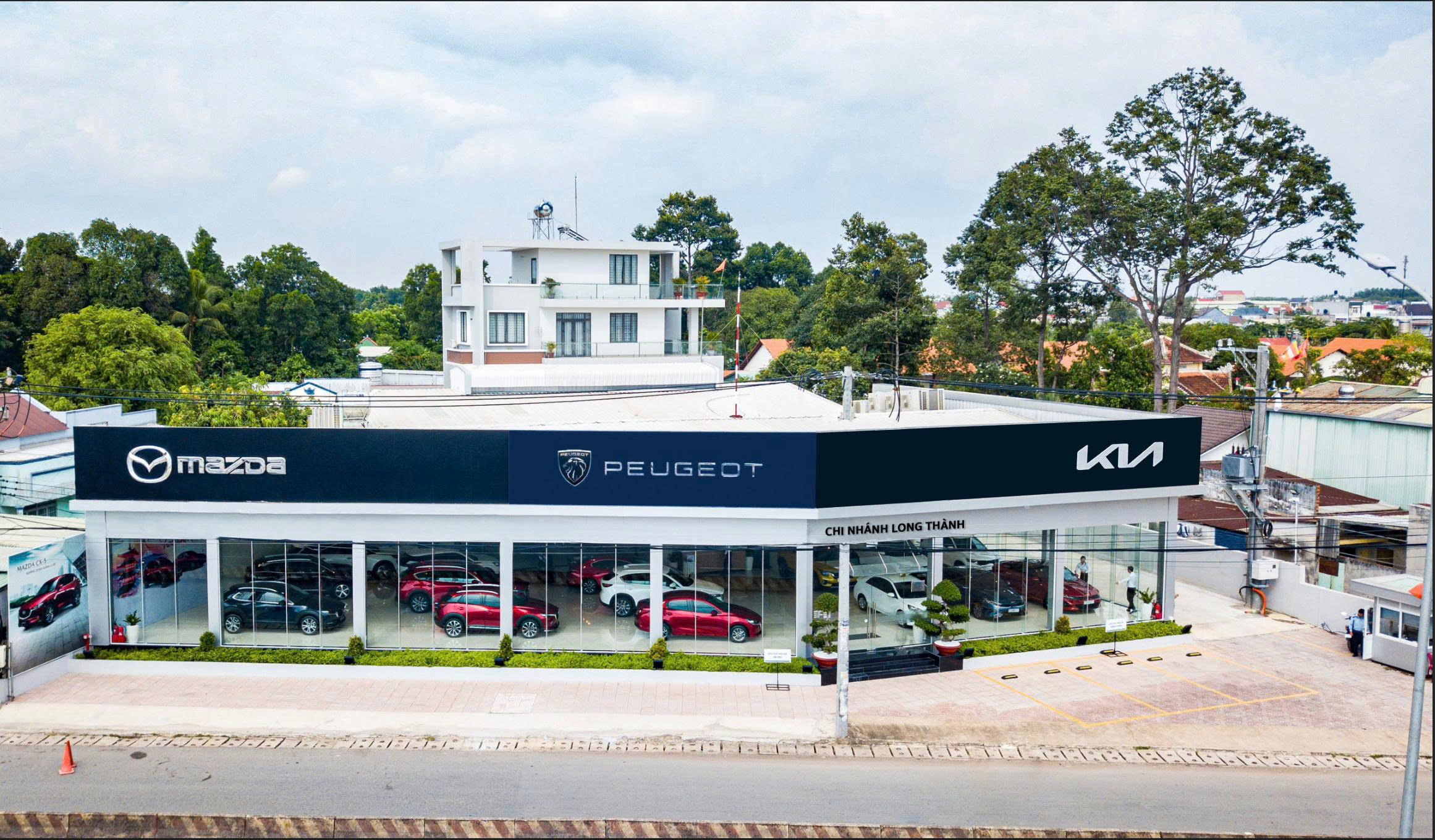 Kia, Mazda, Peugeot Long Thành