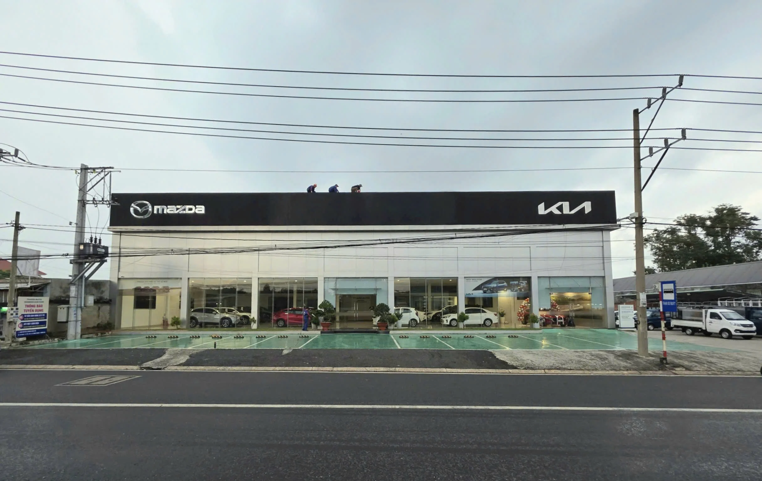 KIA, MAZDA CHƠN THÀNH