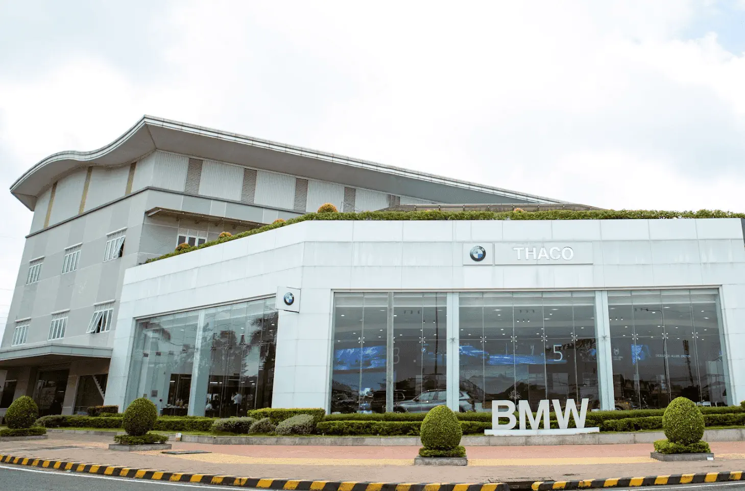 Mừng xuân Giáp Thìn với chương trình ưu đãi hấp dẫn từ BMW Đồng Nai